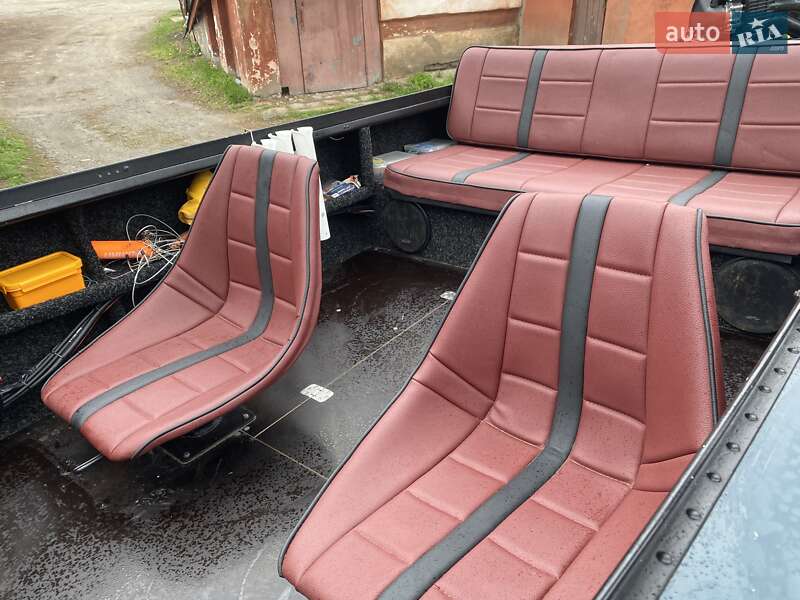 Моторная яхта Днепр 2 2020 в Днепре