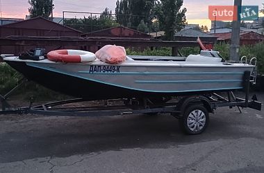 Лодка Днепр 2 1979 в Киеве