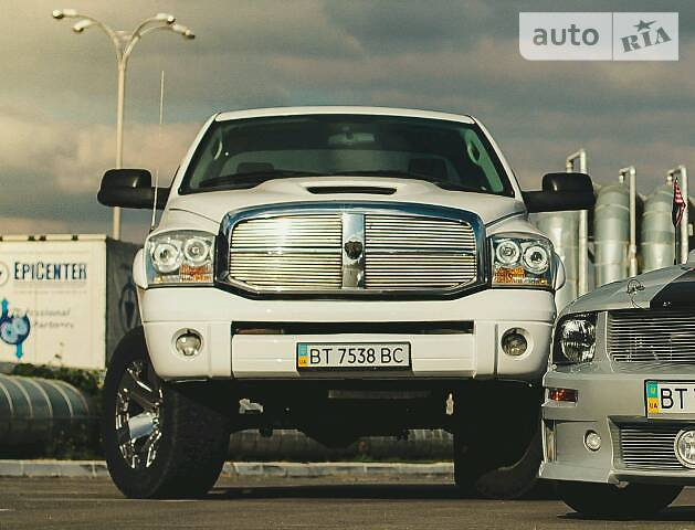 Пикап Dodge 2006 в Херсоне фото Пикап Dodge 2006 в Херсоне