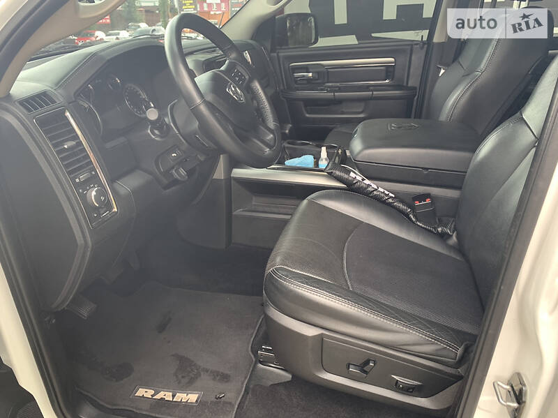 Пікап Dodge 2015 в Києві