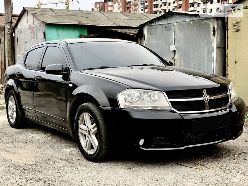 Седан Dodge Avenger 2012 в Херсоні