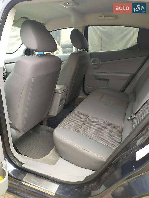 Седан Dodge Avenger 2008 в Чернігові