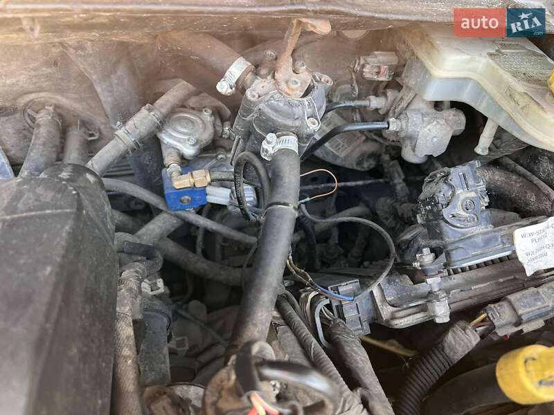 Седан Dodge Avenger 2008 в Изюме