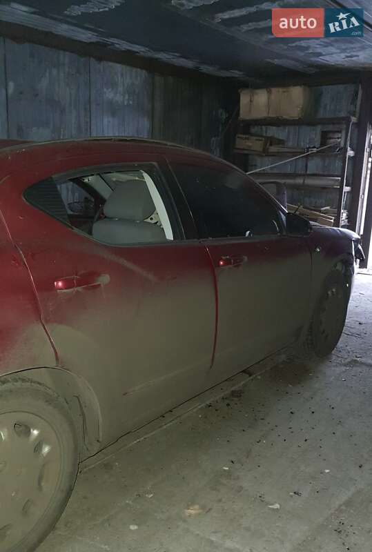 Седан Dodge Avenger 2008 в Краматорске