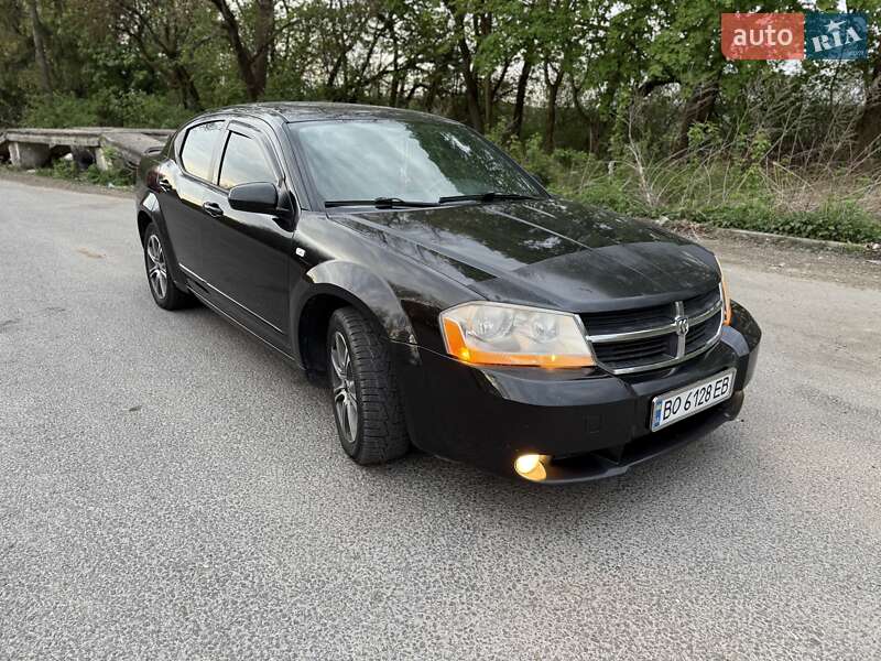 Седан Dodge Avenger 2008 в Тернополе