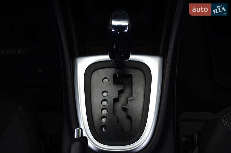 Седан Dodge Avenger 2012 в Киеве