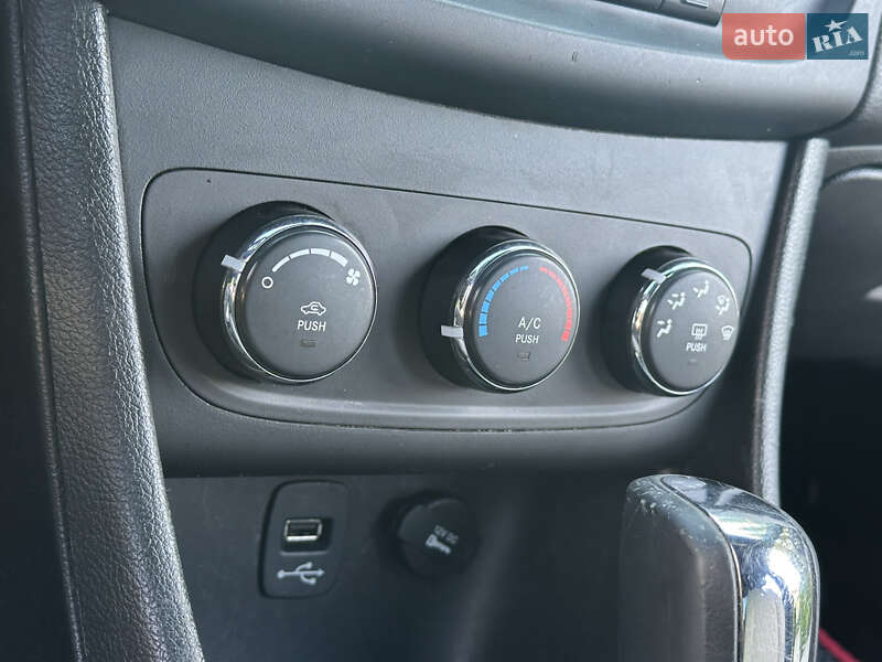 Седан Dodge Avenger 2014 в Одессе