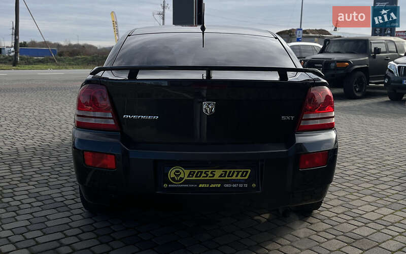 Седан Dodge Avenger 2008 в Мукачевому