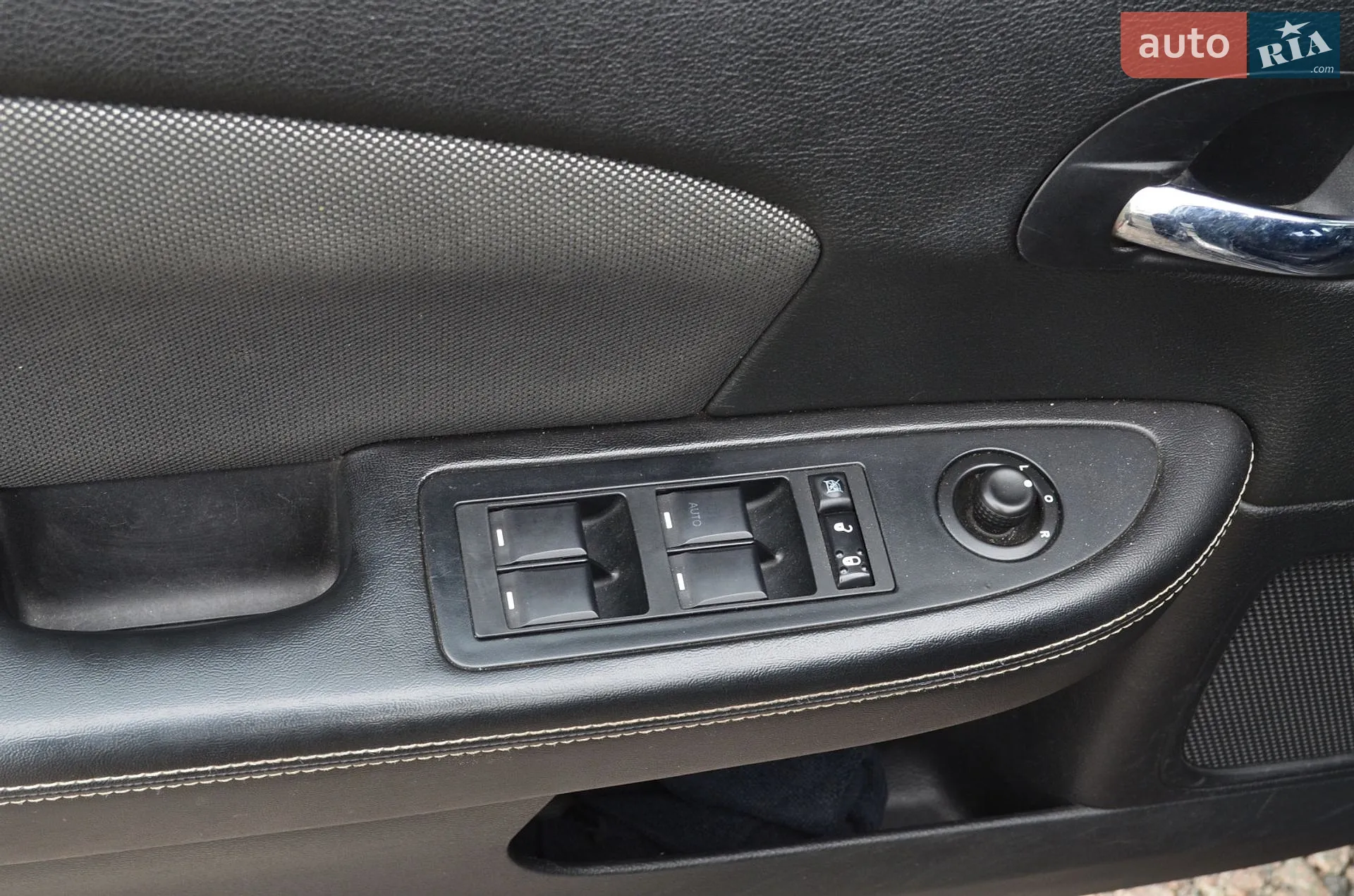 2012 Dodge Avenger - мініатюра 23