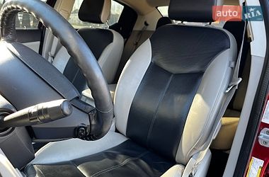 Седан Dodge Avenger 2010 в Шепетовке