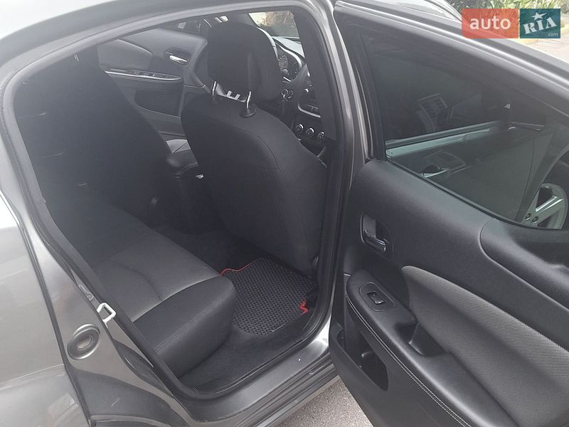 Седан Dodge Avenger 2012 в Дніпрі фото 24 Седан Dodge Avenger 2012 в Дніпрі