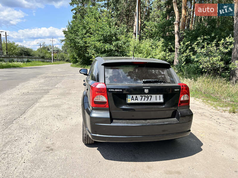 Позашляховик / Кросовер Dodge Caliber 2008 в Києві