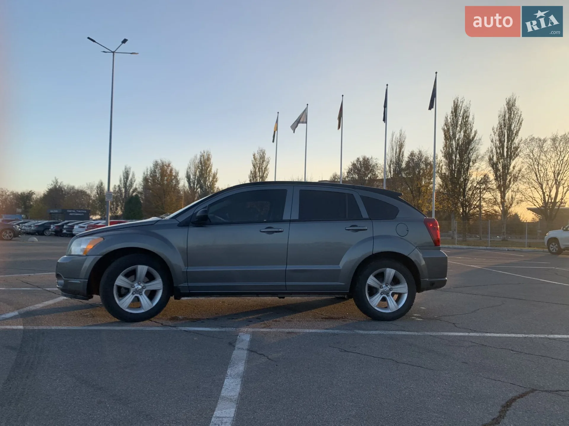 2011 Dodge Caliber - мініатюра 8
