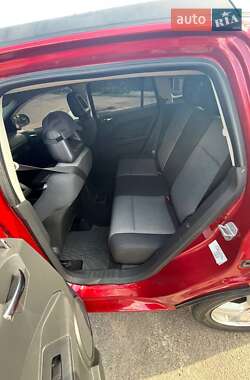 Внедорожник / Кроссовер Dodge Caliber 2008 в 