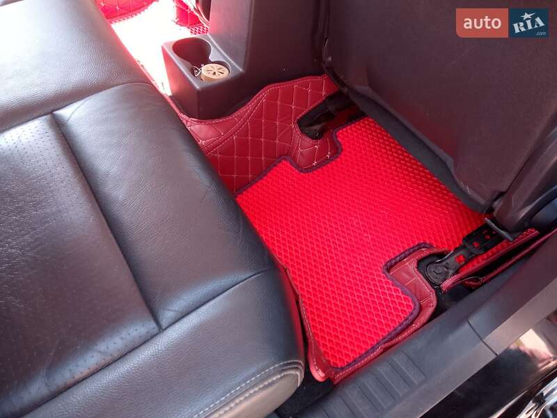 Внедорожник / Кроссовер Dodge Caliber 2008 в Новояворовске