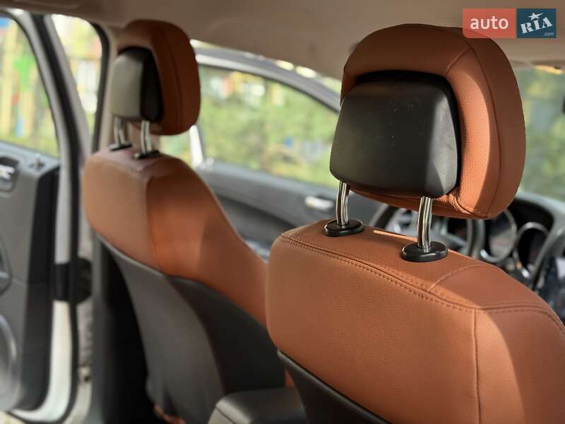 Внедорожник / Кроссовер Dodge Caliber 2011 в Николаеве фото 41 Внедорожник / Кроссовер Dodge Caliber 2011 в Николаеве