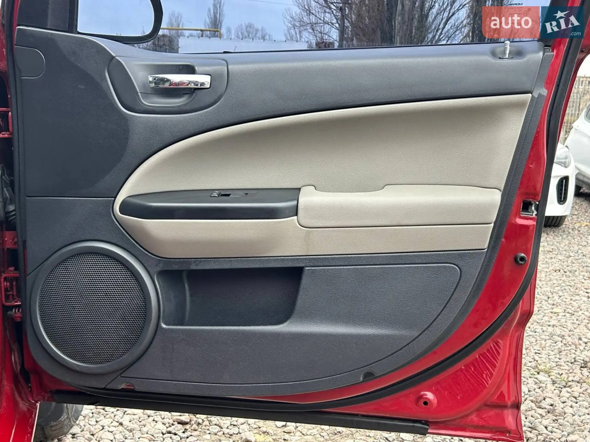 2010 Dodge Caliber - мініатюра 32