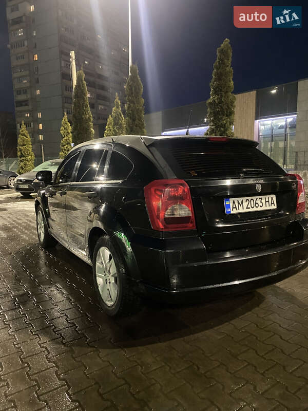 Позашляховик / Кросовер Dodge Caliber 2006 в Житомирі фото 2 Позашляховик / Кросовер Dodge Caliber 2006 в Житомирі