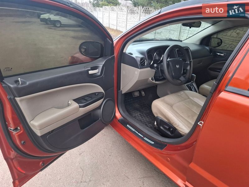 Позашляховик / Кросовер Dodge Caliber 2010 в Чернігові фото 5 Позашляховик / Кросовер Dodge Caliber 2010 в Чернігові