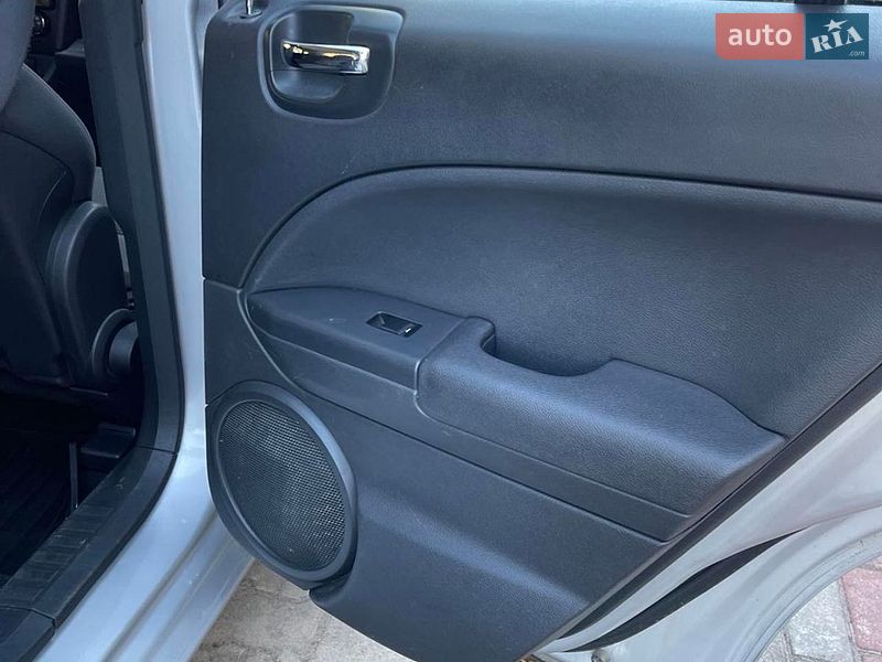 Внедорожник / Кроссовер Dodge Caliber 2011 в Кривом Роге