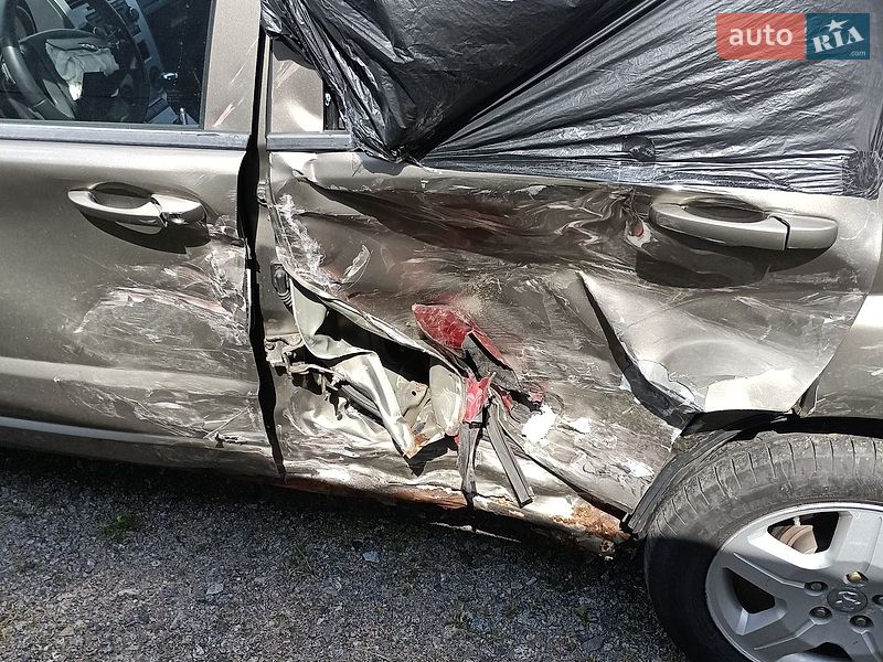 Позашляховик / Кросовер Dodge Caliber 2008 в Києві