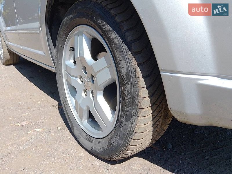 Позашляховик / Кросовер Dodge Caliber 2006 в Рівному