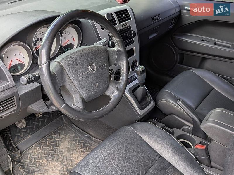 Внедорожник / Кроссовер Dodge Caliber 2008 в Кицмани