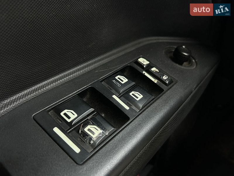 Внедорожник / Кроссовер Dodge Caliber 2009 в Ивано-Франковске фото 10 Внедорожник / Кроссовер Dodge Caliber 2009 в Ивано-Франковске