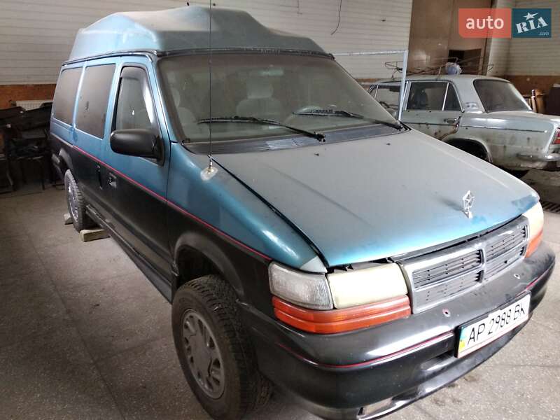 Минивэн Dodge Caravan 1991 в Житомире фото 3 Минивэн Dodge Caravan 1991 в Житомире