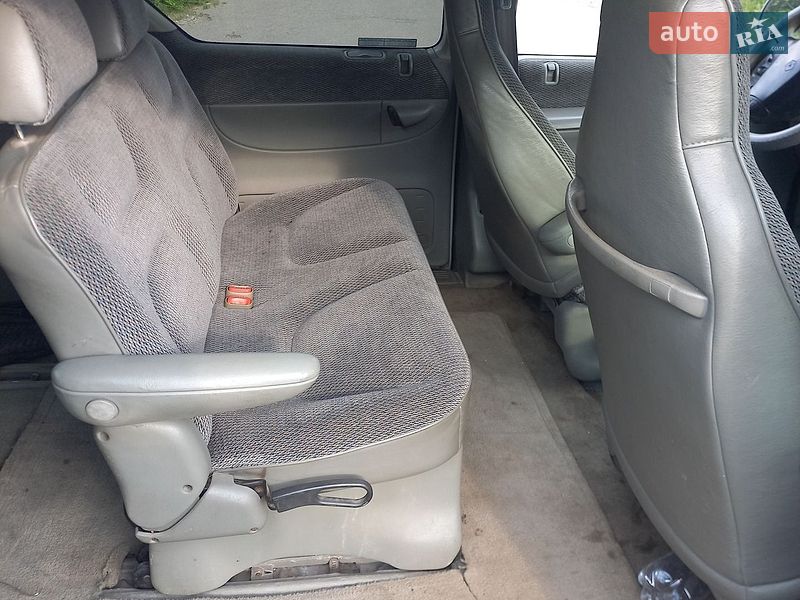 Мінівен Dodge Caravan 1996 в Дрогобичі