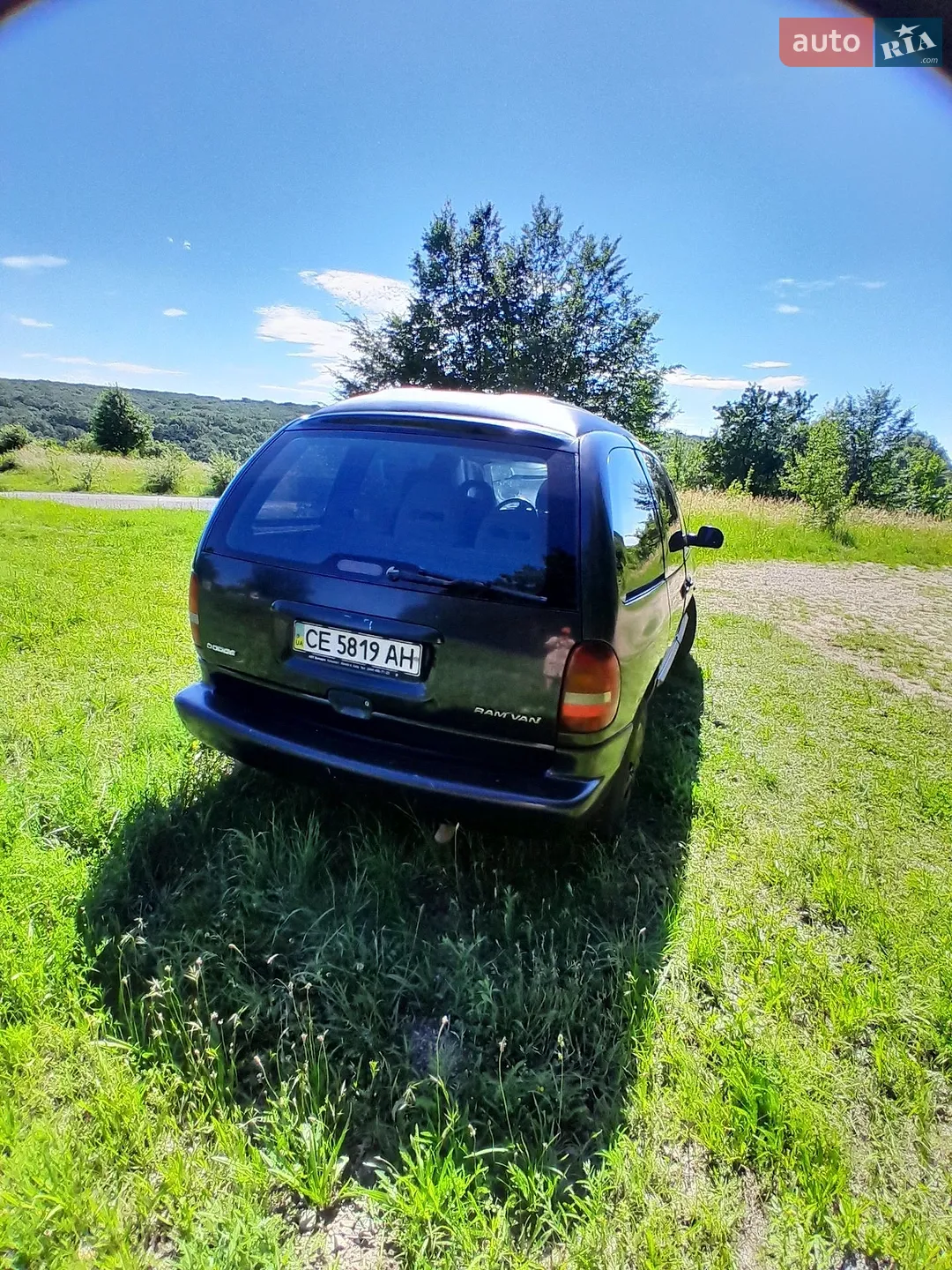 Dodge Caravan 2000 VIN 1C4GYN7M3YU522882 фото оголошення 9 з 24