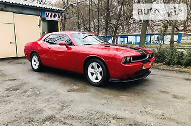 Купе Dodge Challenger 2012 в Киеве