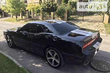 Купе Dodge Challenger 2015 в Києві