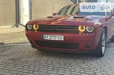 Купе Dodge Challenger 2016 в Львове