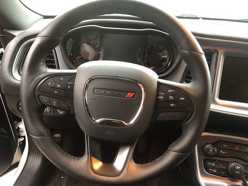 Купе Dodge Challenger 2015 в Киеве