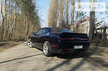 Купе Dodge Challenger 2016 в 