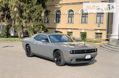 Купе Dodge Challenger 2017 в Киеве