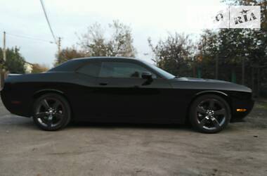 Купе Dodge Challenger 2013 в Киеве