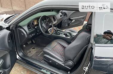 Купе Dodge Challenger 2016 в 
