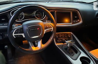 Купе Dodge Challenger 2015 в Бердянске