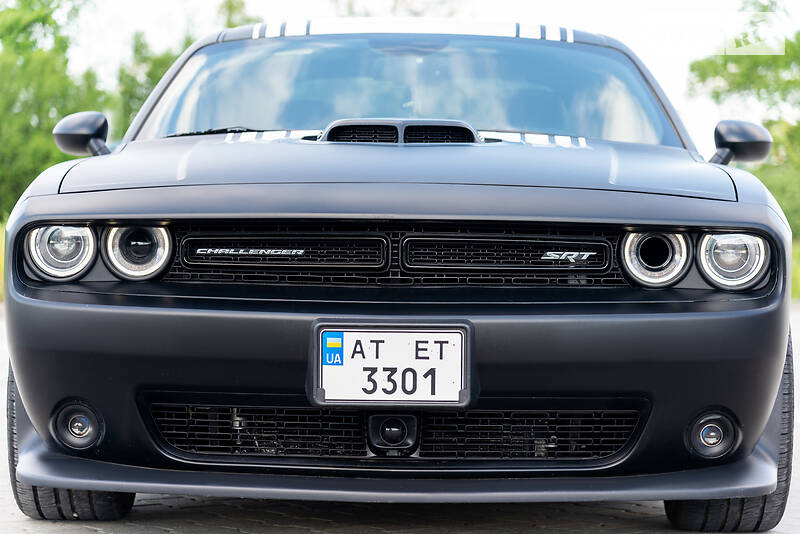 Купе Dodge Challenger 2016 в Ивано-Франковске