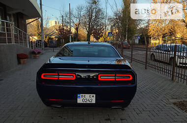 Купе Dodge Challenger 2016 в Николаеве