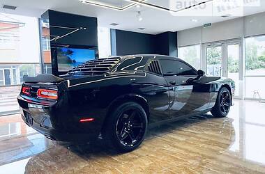 Dodge Challenger 3.6  V6