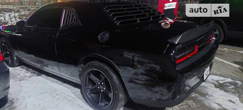 Dodge Challenger 3.6  V6