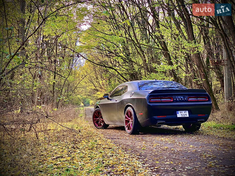 Купе Dodge Challenger 2018 в Одесі