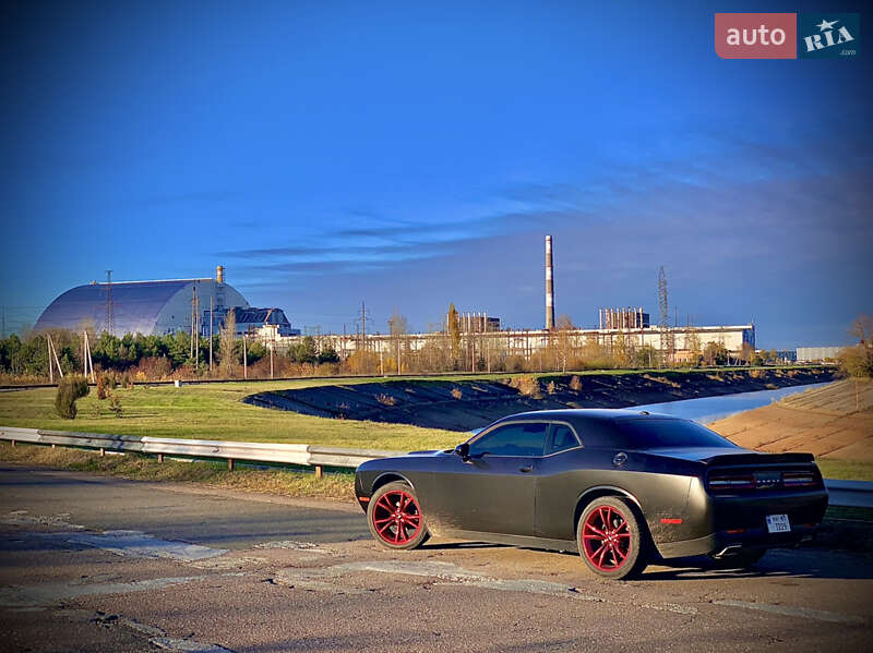 Купе Dodge Challenger 2018 в Одесі
