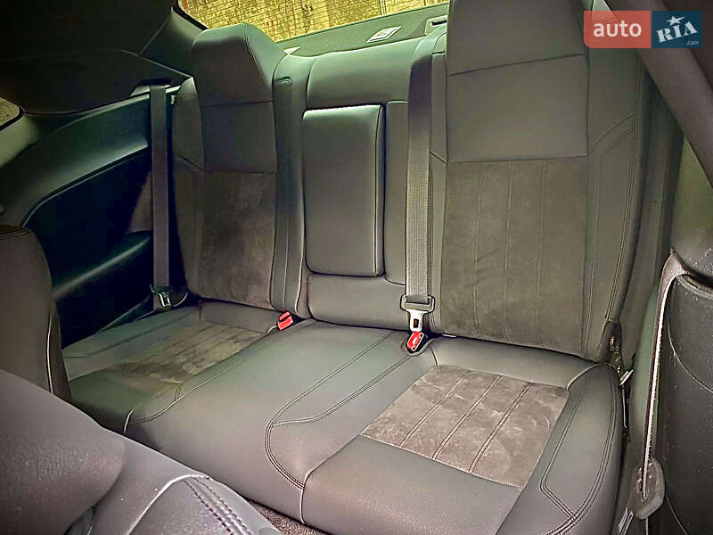 Купе Dodge Challenger 2018 в Одесі