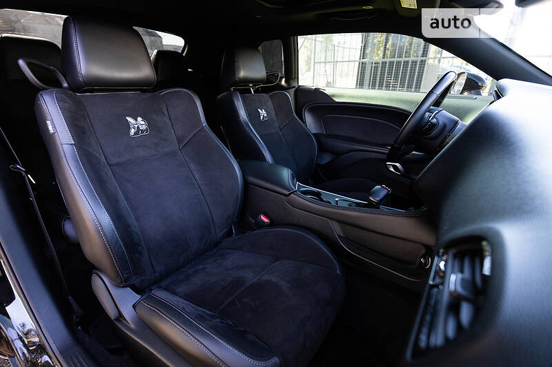 Купе Dodge Challenger 2018 в Киеве фото 55 Купе Dodge Challenger 2018 в Киеве