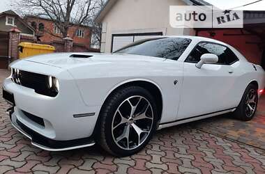 Купе Dodge Challenger 2018 в 