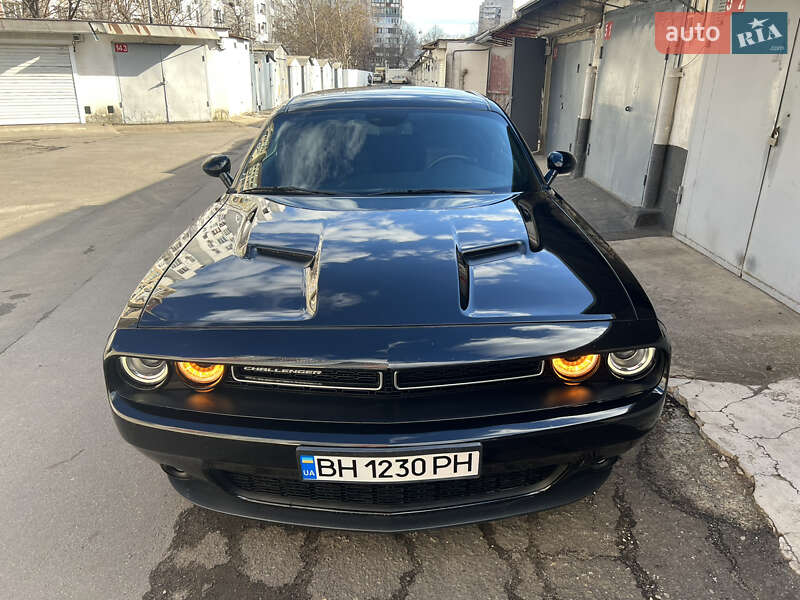 Купе Dodge Challenger 2017 в Одессе